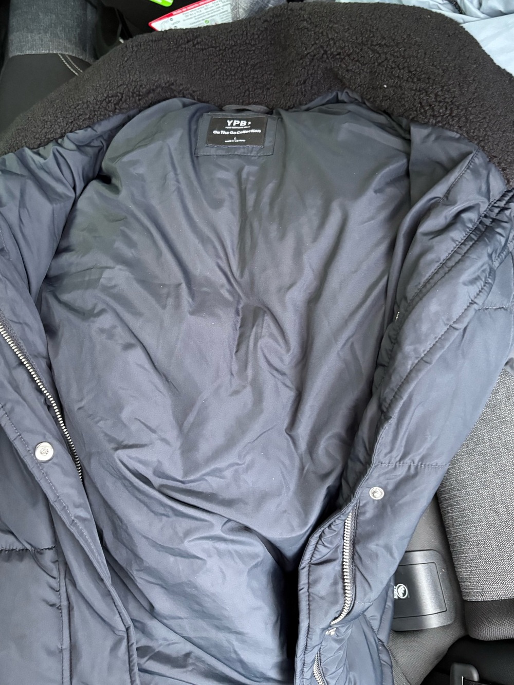 YPB on the Go Puffer -L - Picture 6 of 9